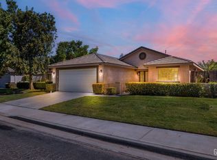 5016 Misty Breaks Dr, Bakersfield, CA 93313