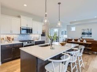 7278 Ambercrest Curv, Inver Grove Heights, MN 55077