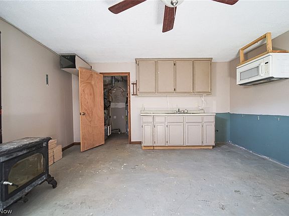 5th image of Plum Rd