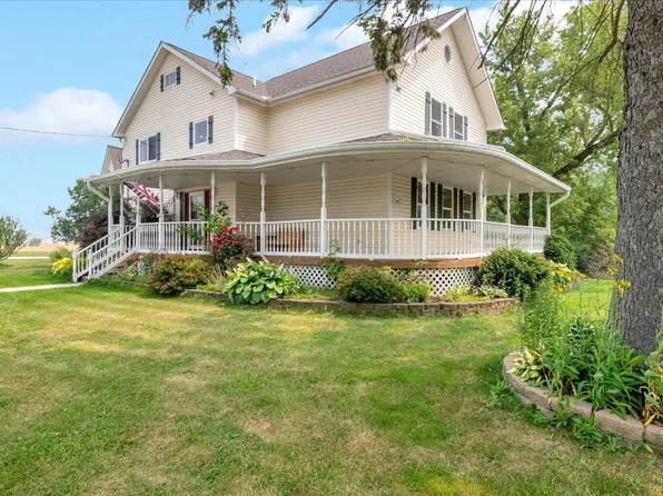 4320 Keewahdin Rd, Fort Gratiot, MI 48059