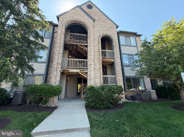 4306 Aberdeen Dr #A, Mount Laurel, NJ 08054