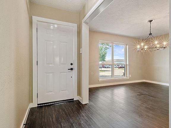 5th image of 10003 Richtown Ln