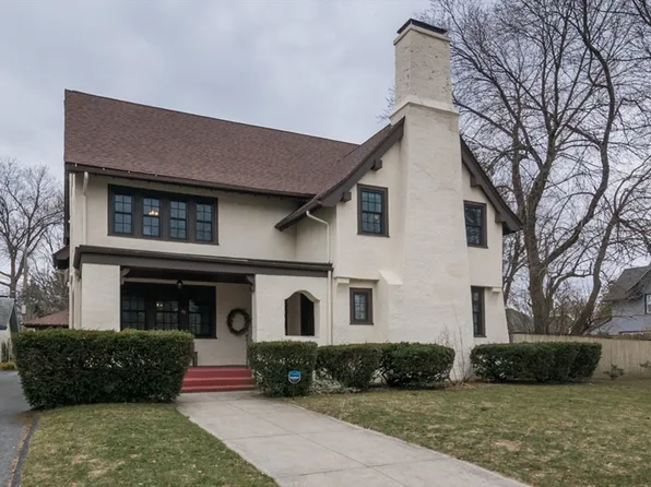 43 Oxford St, Springfield, MA 01108