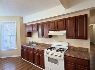 138 Hallock Ave #2R, New Haven, CT 06519