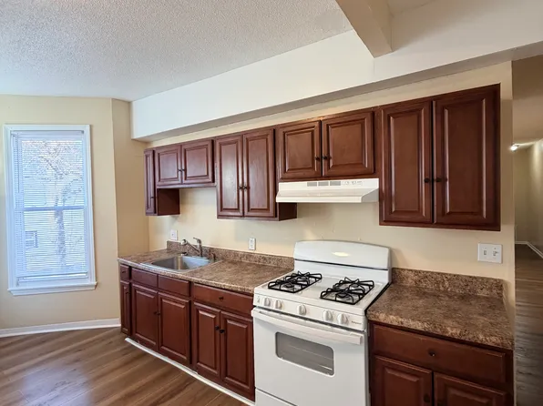 138 Hallock Ave #2R, New Haven, CT 06519