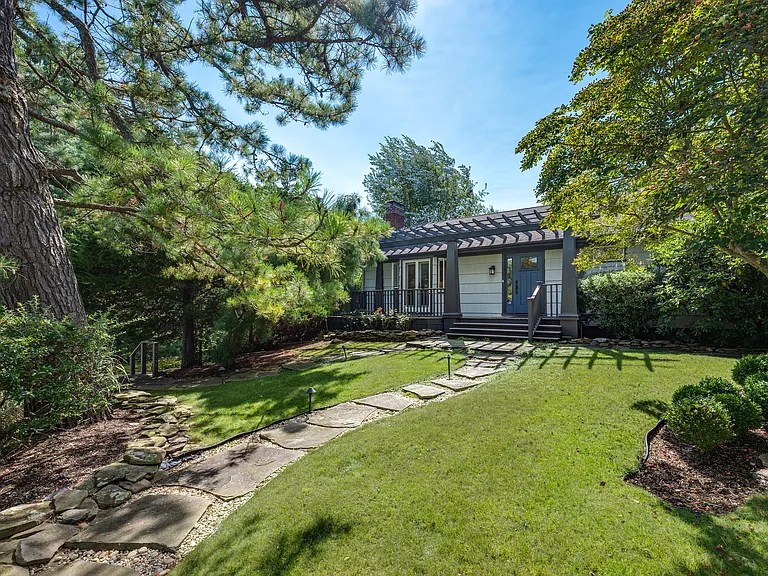 94 Ridge Rd W — Photo 23