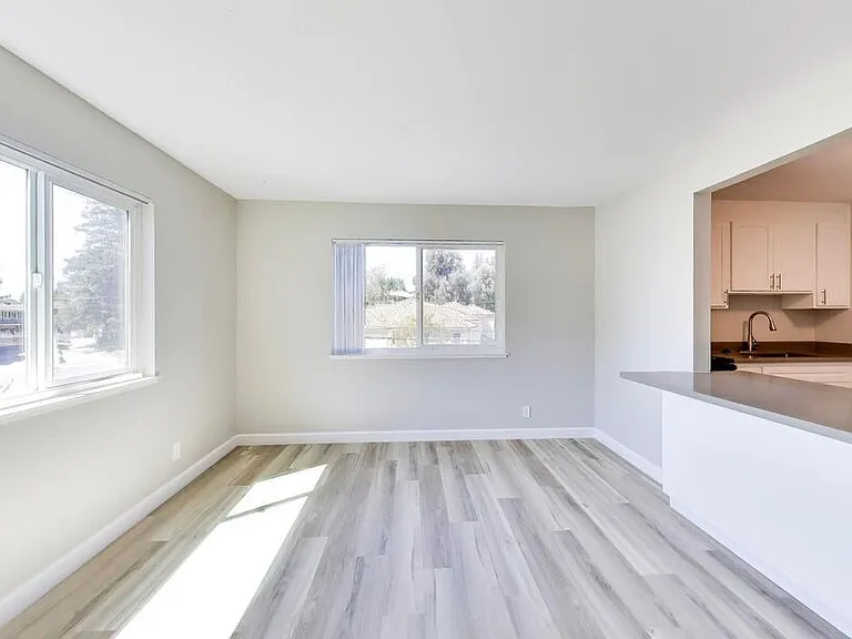 616 Canyon Rd #308 — Photo 4