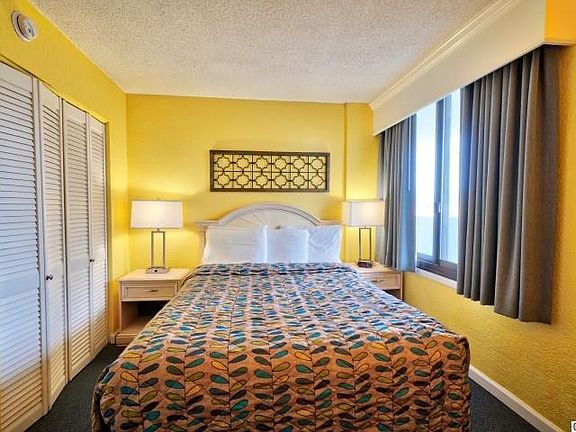 4th image of 7000 N Ocean Blvd. #330