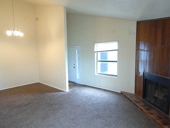 2nd image of 3221 Van Buren Ave #B