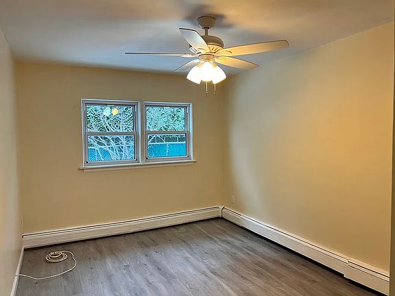 2nd image of 1814 Bell Blvd Floor 1