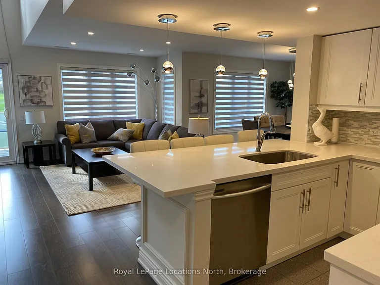120 Fairway Ct #220 — Photo 7