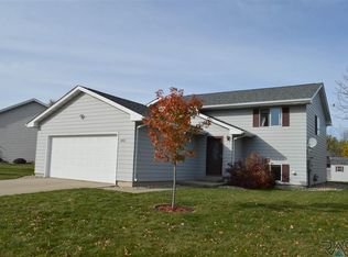 3901 N Pennsylvania Ave, Sioux Falls, SD 57107