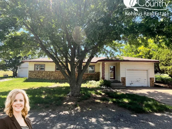 1365 Birch St, Wakita, OK 73771