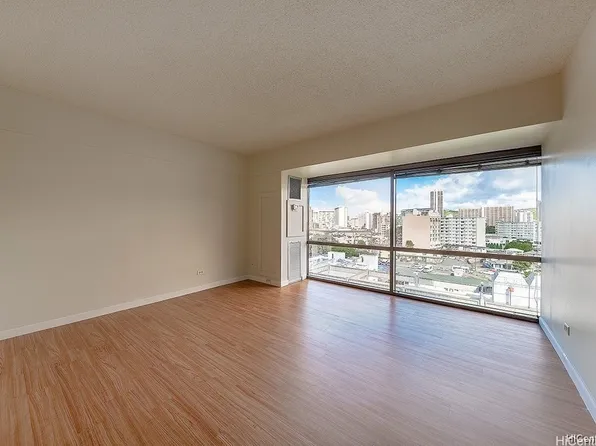 1750 Kalakaua Ave APT 912, Honolulu, HI 96826