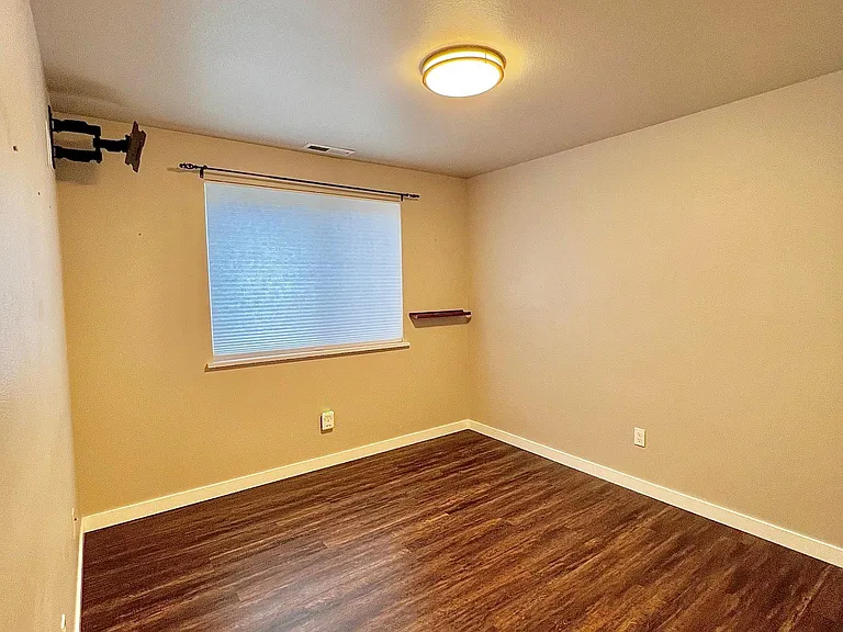 12120 114th Avenue Ct E — Photo 11