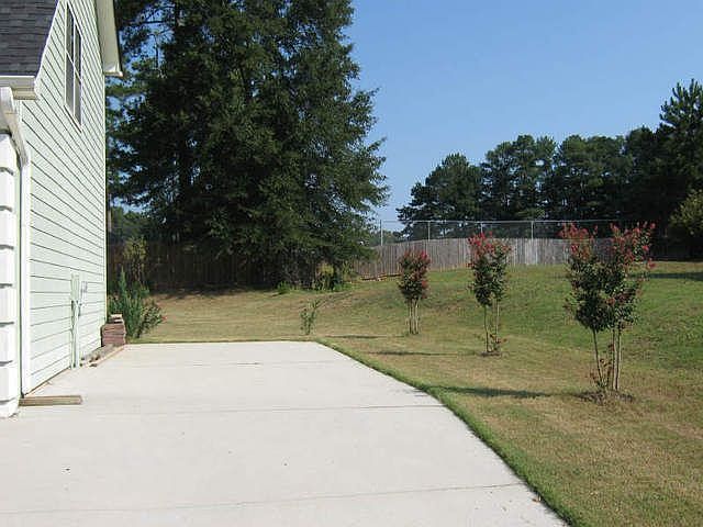 2nd image of 2745 Autumn Lake Ln