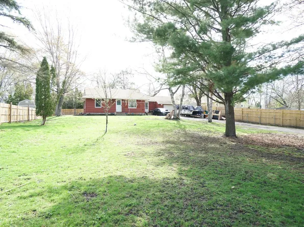 3334 Zane Ave N, Crystal, MN 55422