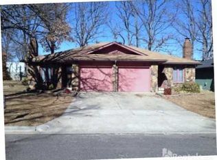 3325 E Portland St #B, Springfield, MO 65804