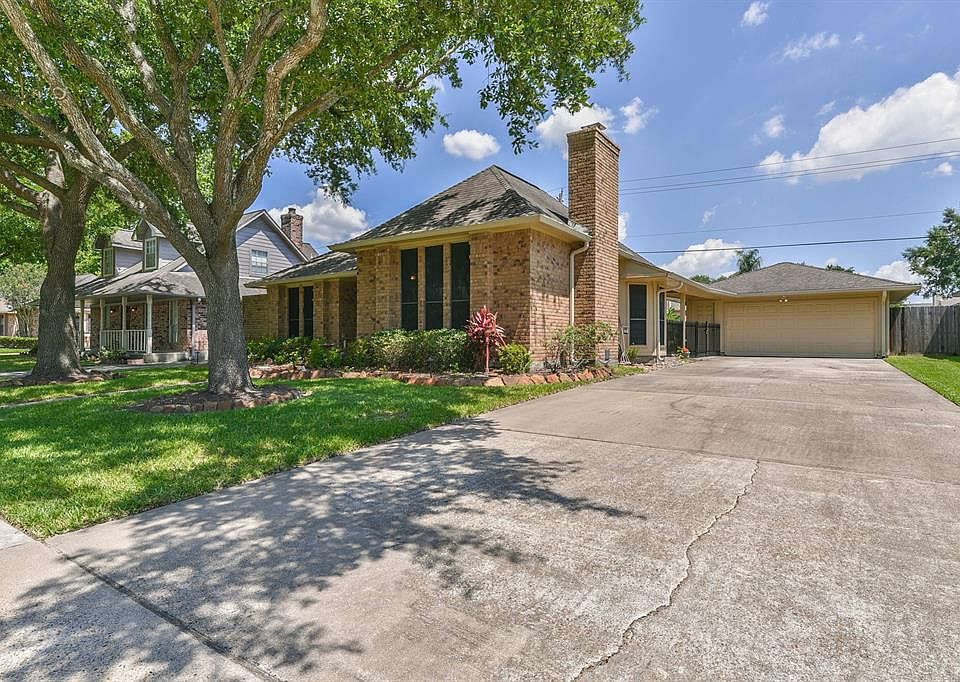 1st image of 6831 Middlefield Dr