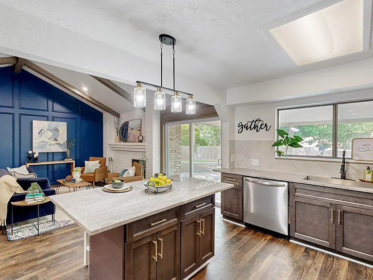 3965 Singleleaf Ln — Photo 18