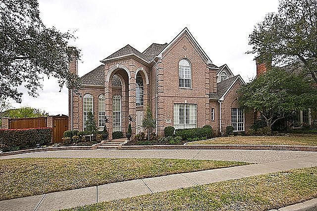 1st image of 5900 Willowross Way