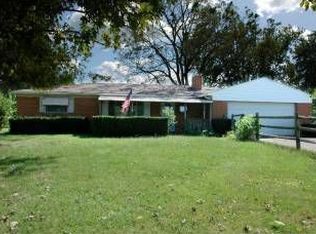 933 Loveland Miamiville Rd, Loveland, OH 45140