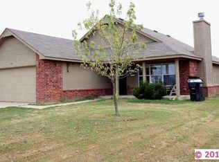 6990 Ruby Ln, Mounds, OK 74047
