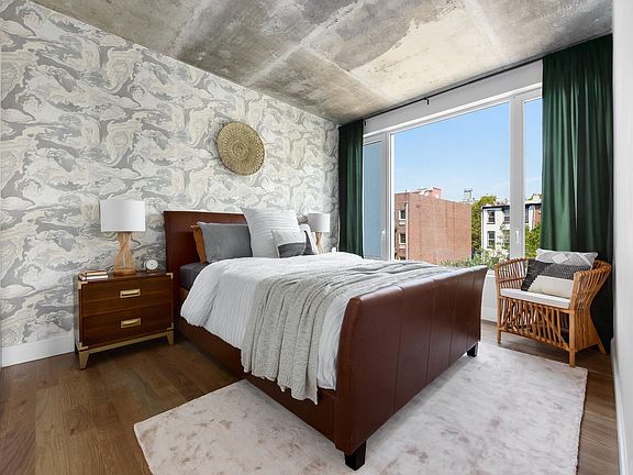3rd image of 929 Atlantic Ave #2B