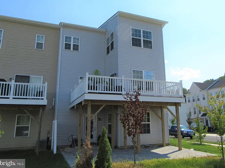 544 Liam Pl — Photo 24