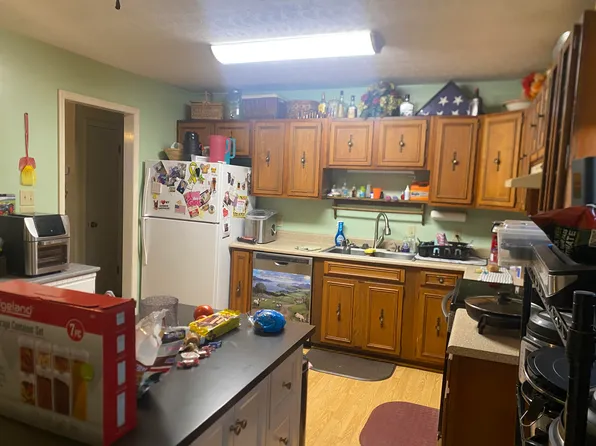 1273 Hawkins Cummins Rd, Paris, KY 40361