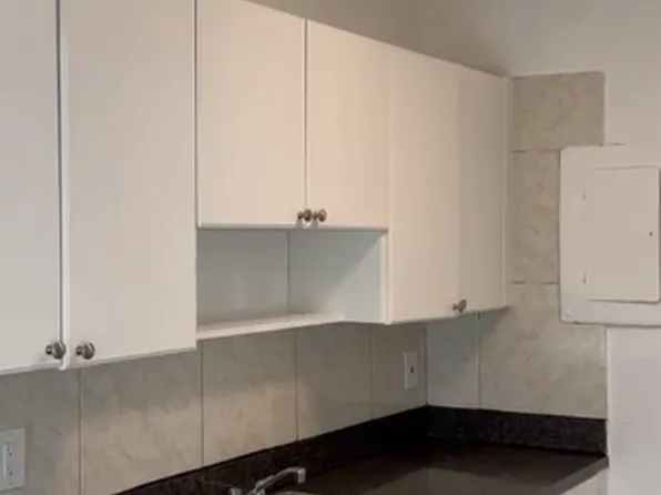 401 SW 13th Pl, Deerfield Beach, FL