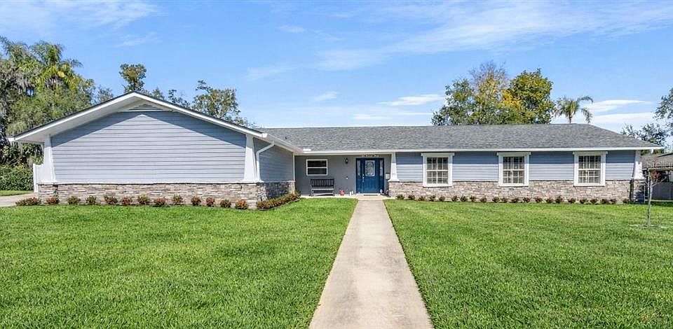 1st image of 190 N Spring Lake Dr