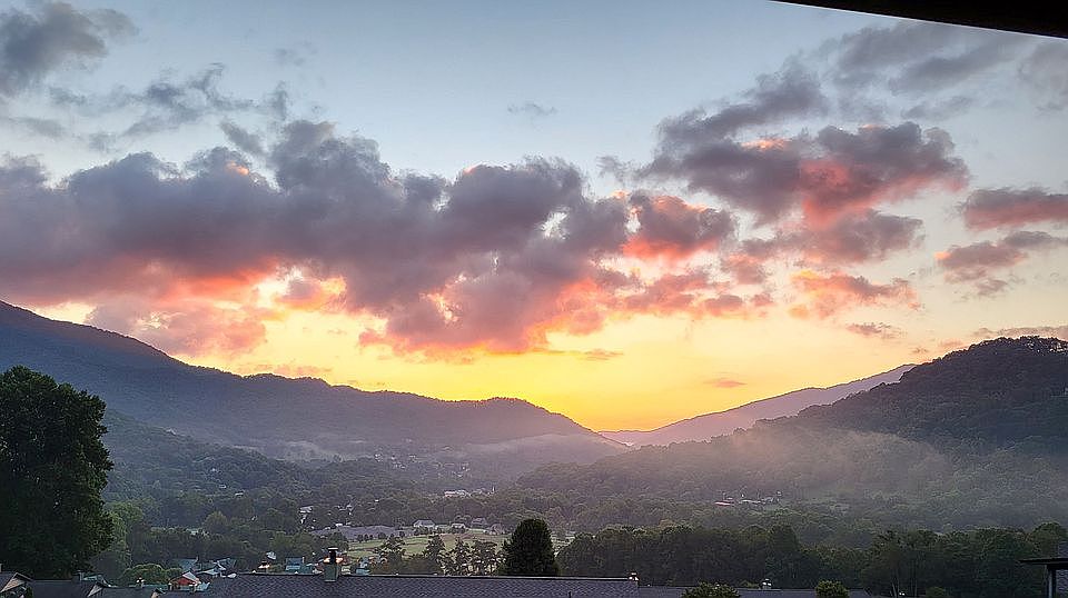 232 Stoney Ridge Loop, Maggie Valley, NC 28751 Zillow