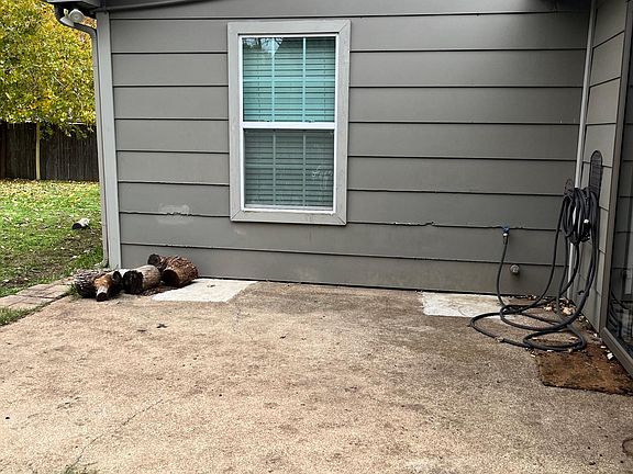 4th image of 832 Pine Mountain Dr