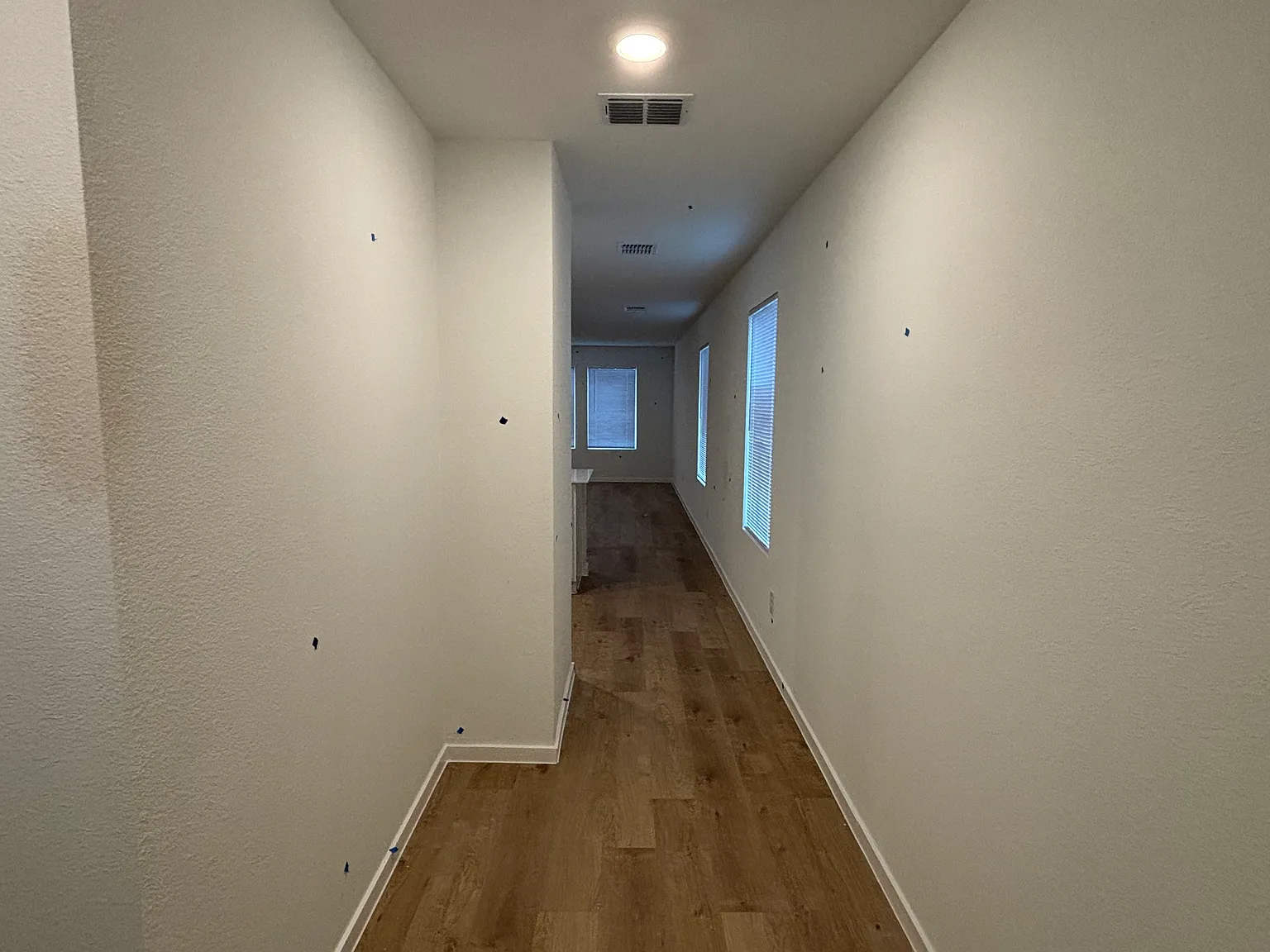 3 bed, 1311 sqft, $2,200 — Photo 4
