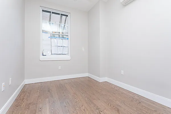 Rented by Brooklyn Group | media 4