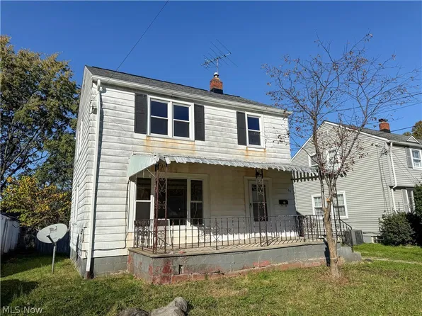 891 Davies Ave, Akron, OH 44306