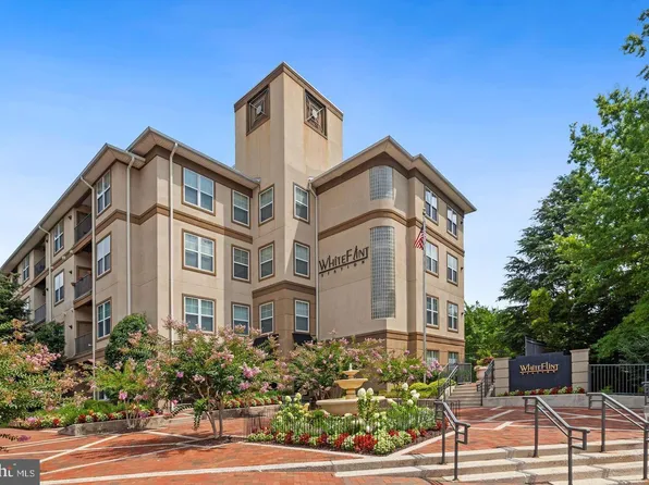 11800 Old Georgetown Rd APT 1305, North Bethesda, MD 20852