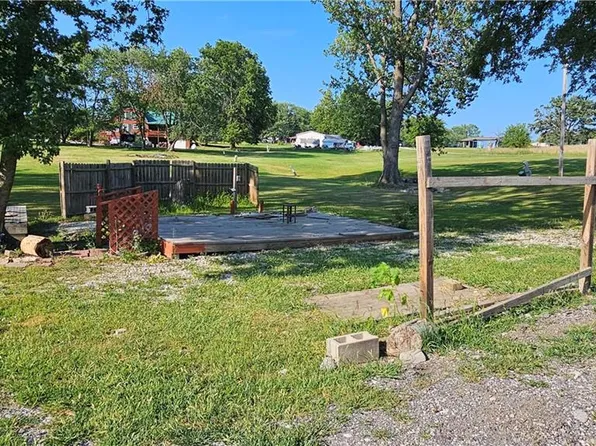 Deer Run Dr, Lathrop, MO 64465