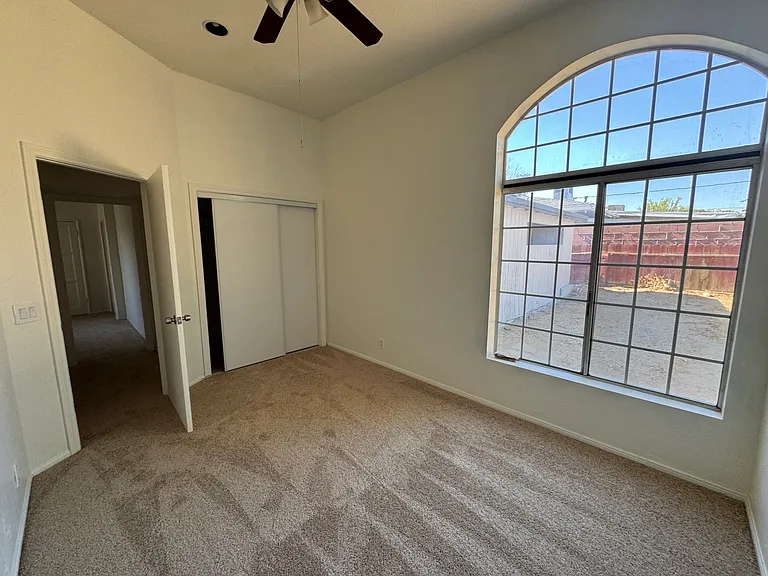 44333 Elm Ave — Photo 12