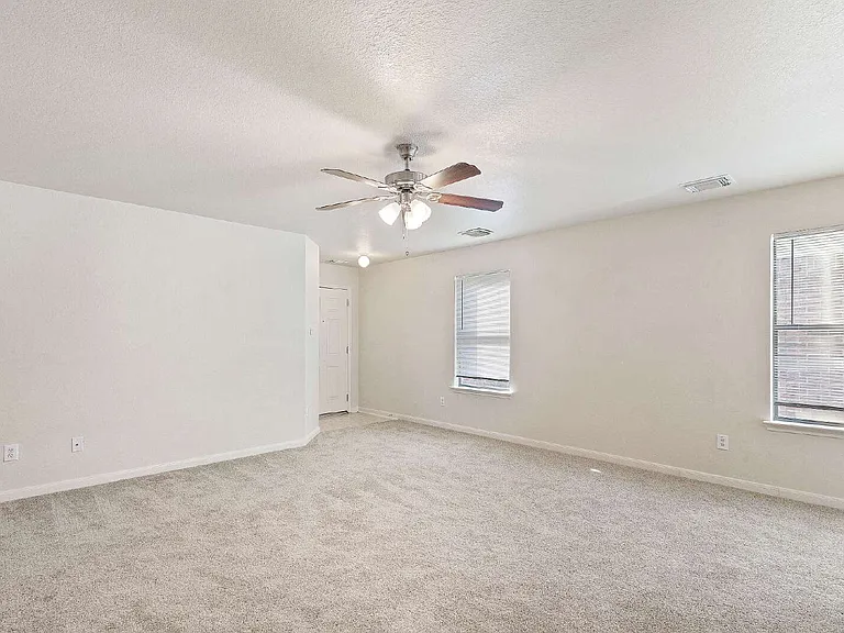 29522 Legends Stone Dr — Photo 16