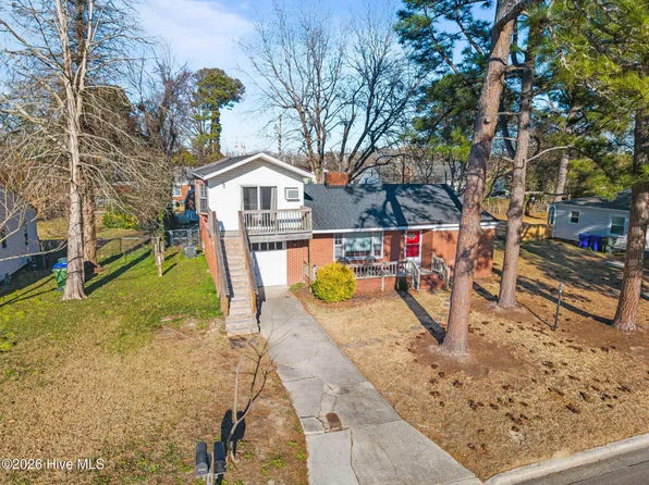 2801 Jefferson Drive #A & B, Greenville, NC 27858