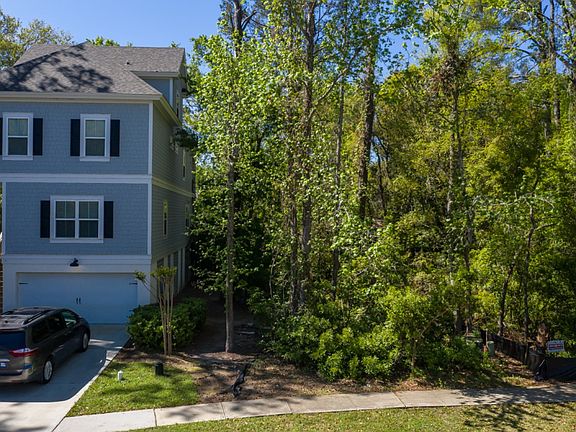 2nd image of 53 Sandcastle Ct