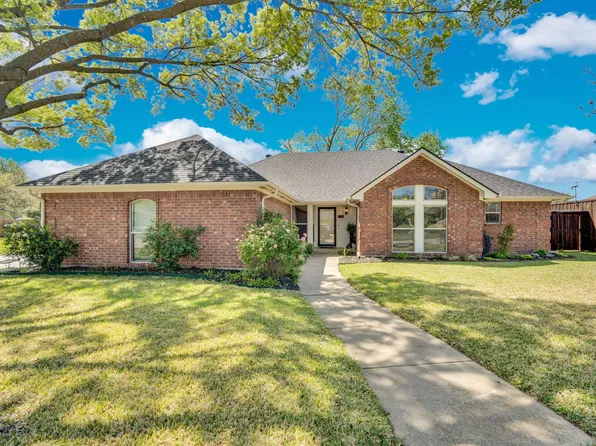 1501 Highland Dr, Mansfield, TX 76063