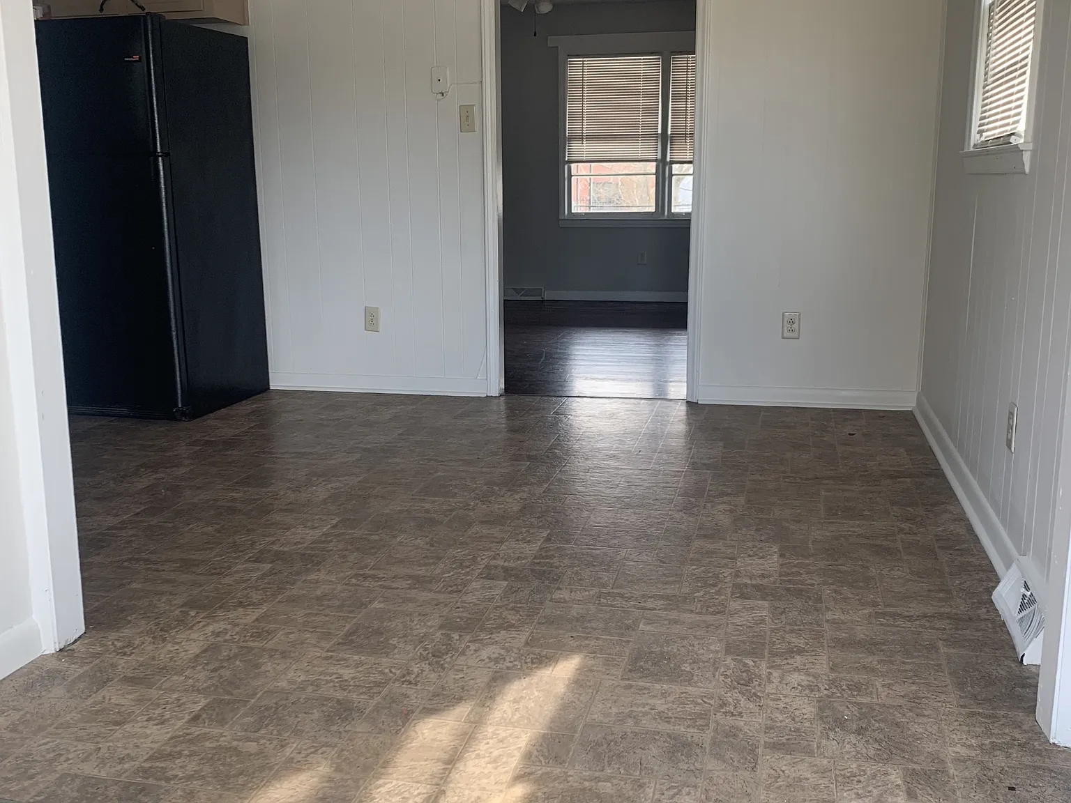 1901 Ashcraft Avenue - 1 — Photo 2