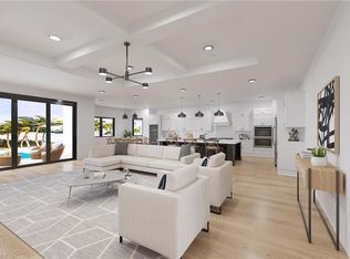 1261 12th Ave N, Naples, FL 34102