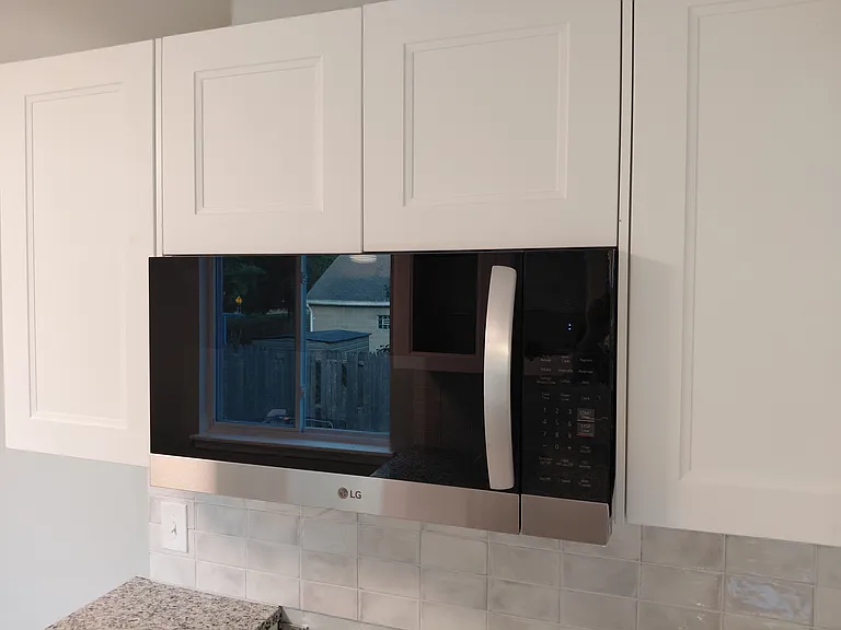 102 Maple Ave #3 — Photo 7