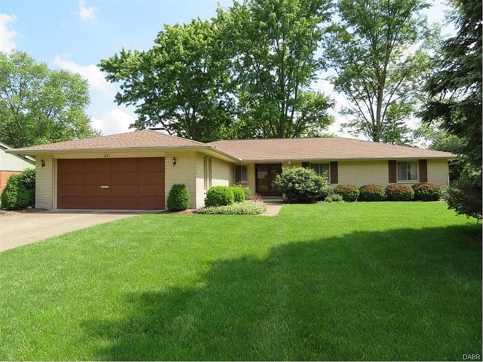 1st image of 271 Glenburn Dr