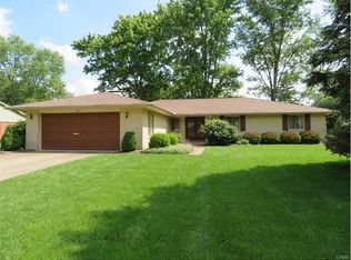 271 Glenburn Dr, Dayton, OH 45459