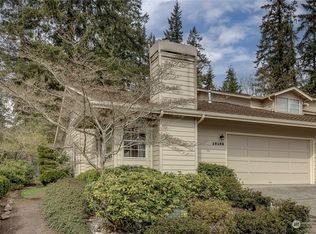 16165 SE 33rd Cir, Bellevue, WA
